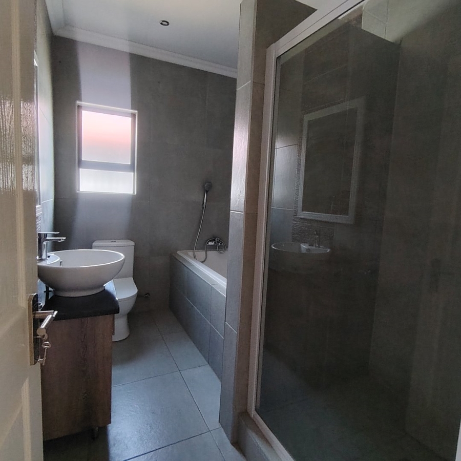4 Bedroom Property for Sale in Mandela View Free State
